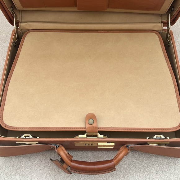 Vintage Hartmann Briefcase - Picture 12 of 15
